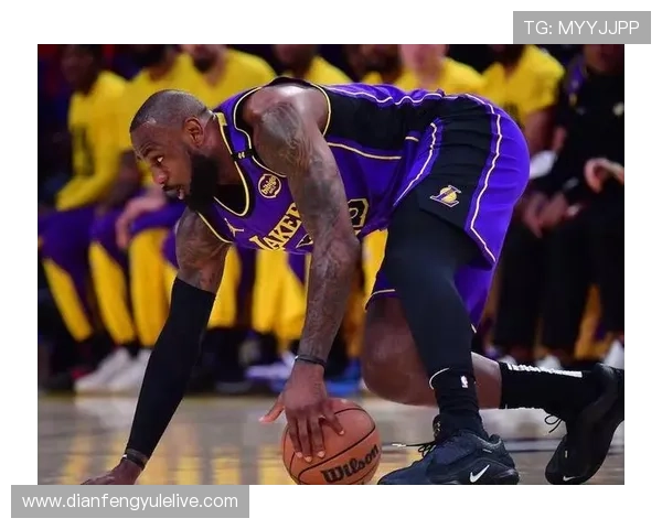 湖人迎来赛季关键战 詹姆斯状态火热力助球队冲击连胜