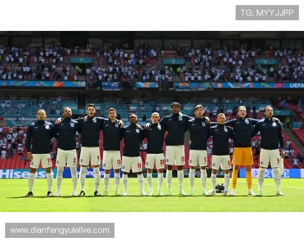 聚焦北京足球俱乐部最新阵容名单与球员结构深度解析与赛季前景展望