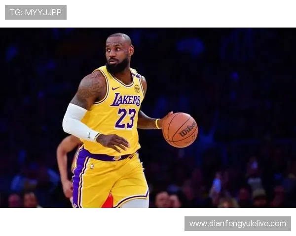 詹姆斯伤情更新引发热议 湖人队未来走势备受关注